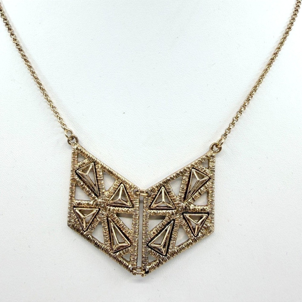 VTG Retro Gold Tone Geometric Triangle Cutout Chevron Pendant Statement Necklace
